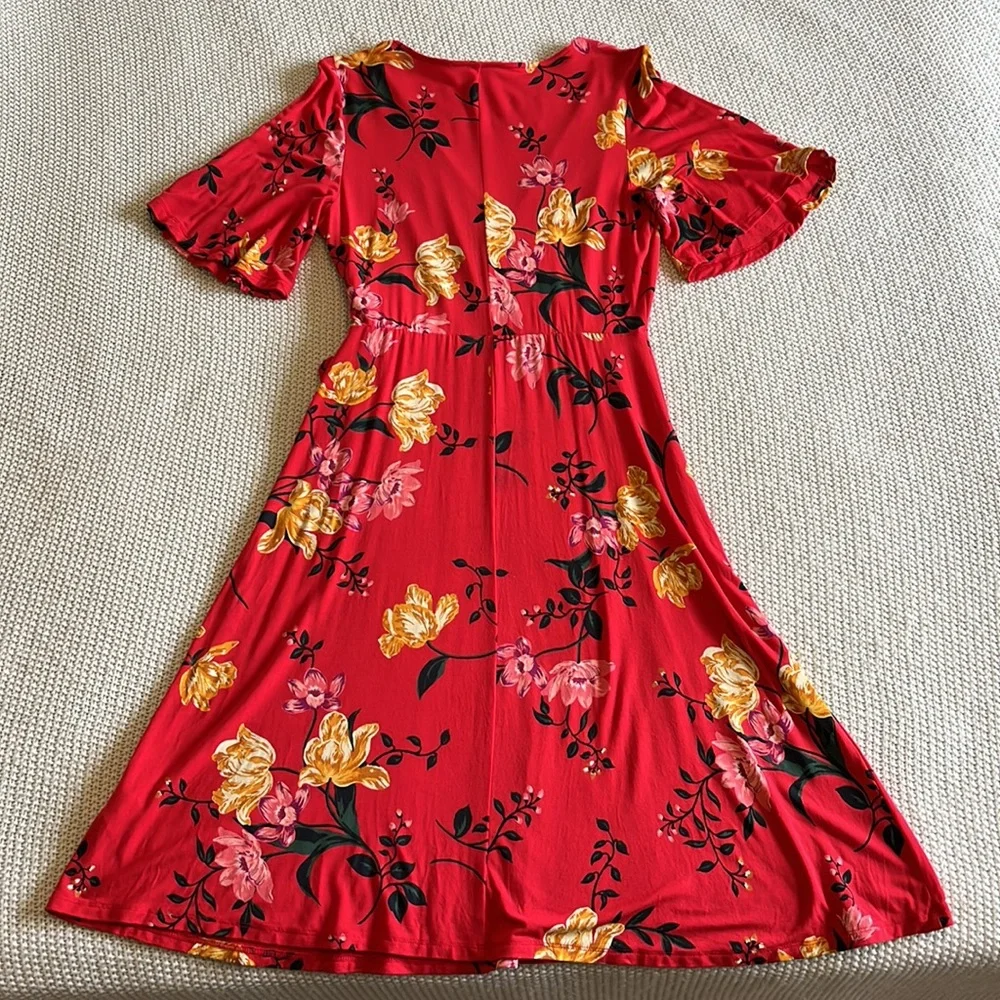Red Floral Midi Dress - Picture 4 of 4